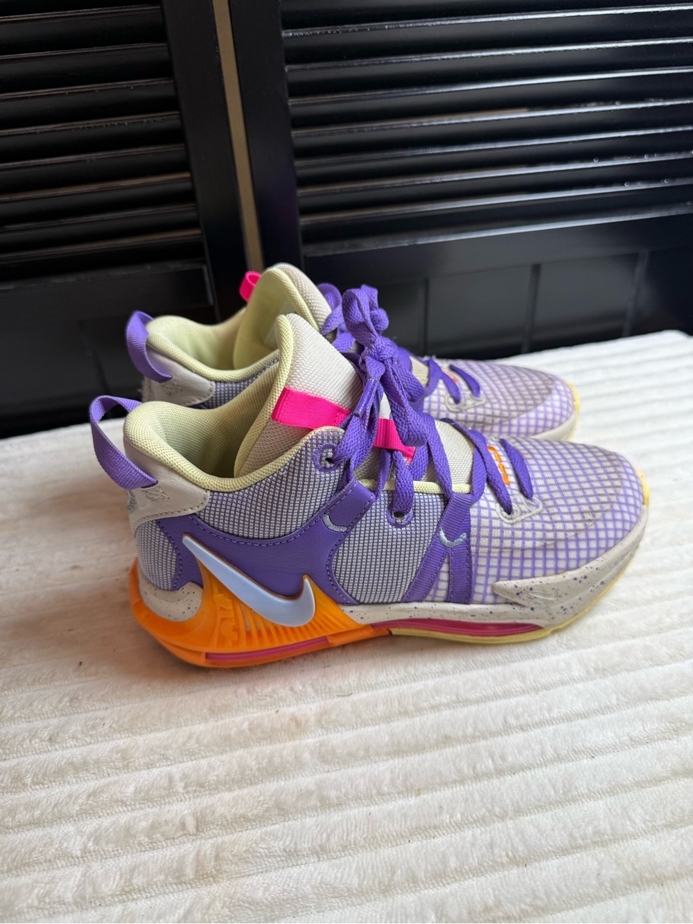 Nike Kids Purple and Pink Grid Sneakers - Picture 2 of 6